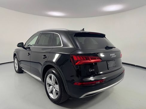 Used 2019 Audi Q5 2.0T Premium Plus w/ Premium Plus Package AWD/4WD image 5
