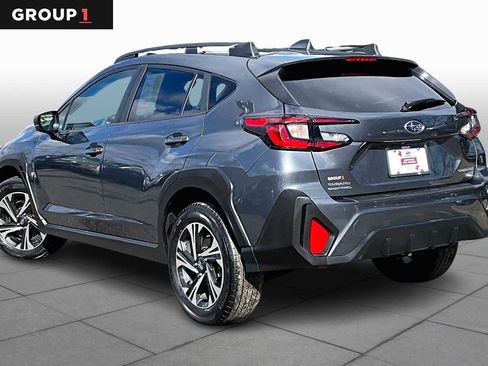 Used 2024 Subaru Crosstrek 2.0i Premium image 12