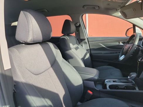 Used 2020 Hyundai Santa Fe SE image 25