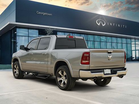 Used 2022 RAM 1500 Laramie AWD/4WD image 6