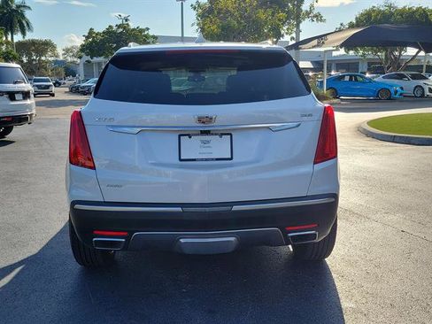 Used 2019 Cadillac XT5 Platinum image 4