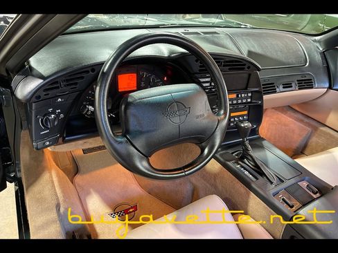 Used 1994 Chevrolet Corvette Coupe *ONE OWNER UNTIL 2024* image 12