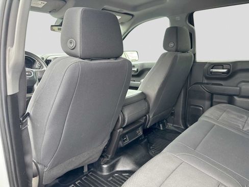 Used 2019 GMC Sierra 1500 4x4 Crew Cab w/ Convenience Package image 17