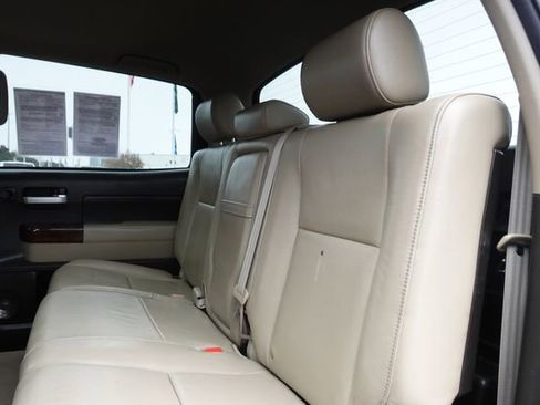 Used 2010 Toyota Tundra Limited image 28