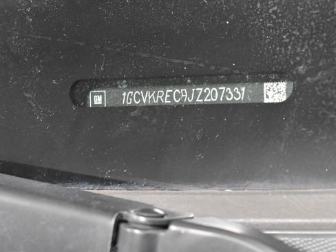 Used 2018 Chevrolet Silverado 1500 LT w/ All Star Edition image 33