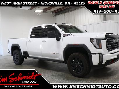 Used 2024 GMC Sierra 2500 AT4 w/ AT4 Preferred Package