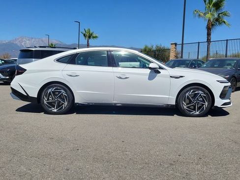 New 2026 Hyundai Sonata SEL FWD image 32