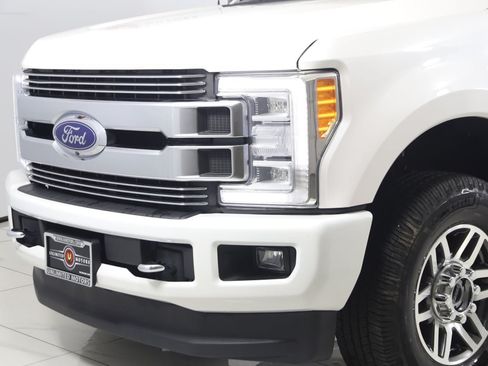 Used 2019 Ford F350 Limited AWD/4WD image 58