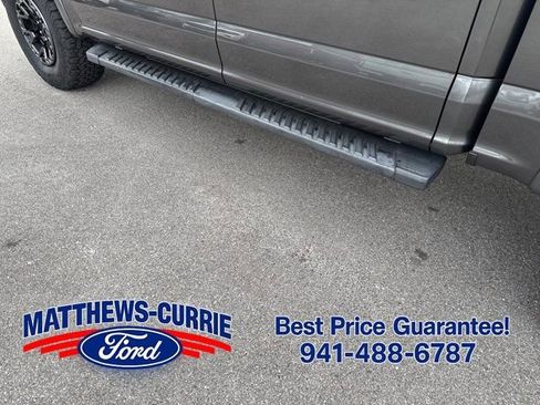 Used 2015 Ford F150 Lariat w/ Equipment Group 502A Luxury AWD/4WD image 17