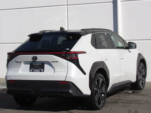 Certified 2023 Toyota bZ4X Limited w/ Weather Package image 6