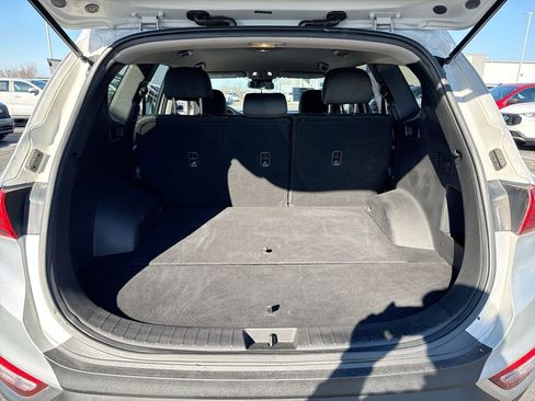 Used 2019 Hyundai Santa Fe SE image 23