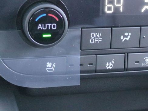 New 2026 Subaru Outback Touring XT image 24