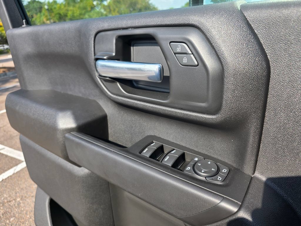 New 2025 Chevrolet Silverado 2500 Custom w/ Custom Value Package AWD/4WD image 10