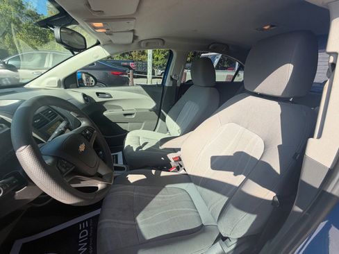 Used 2016 Chevrolet Sonic LT FWD image 10