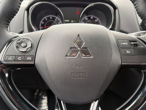 Used 2024 Mitsubishi Outlander Sport SE image 23