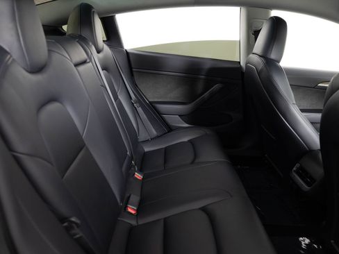 Used 2023 Tesla Model 3 Standard Range RWD image 23