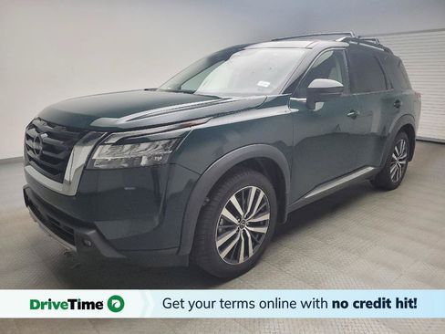 Used 2022 Nissan Pathfinder Platinum w/ Cargo Package AWD/4WD image 1