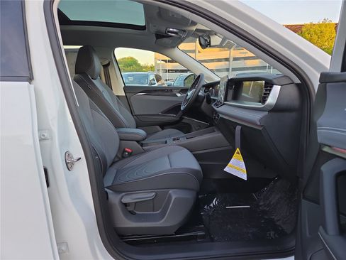 New 2026 Volkswagen Tiguan SE AWD/4WD image 24