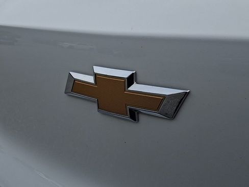 Used 2023 Chevrolet TrailBlazer LT FWD image 29