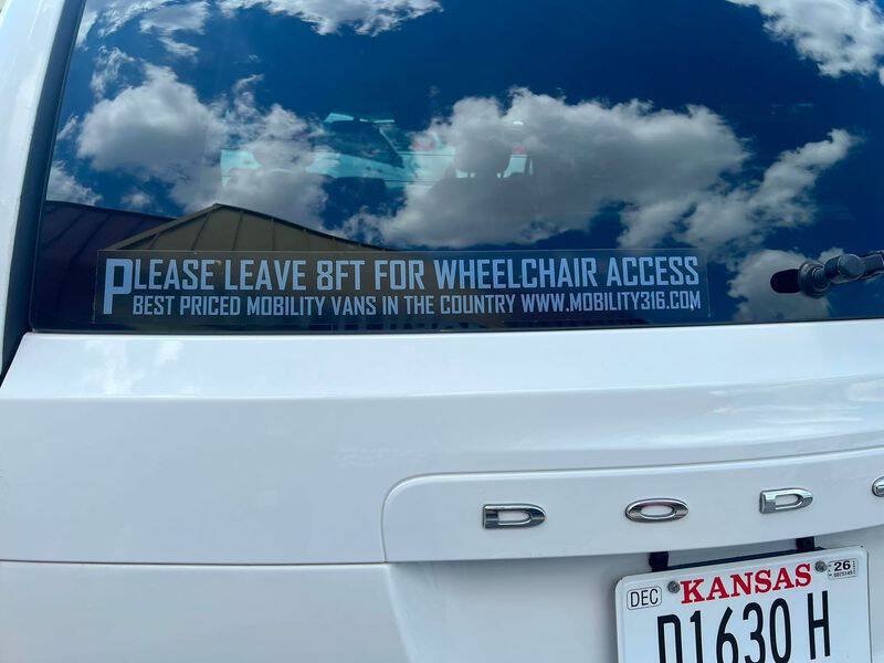 Used 2011 Dodge Grand Caravan FWD image 13