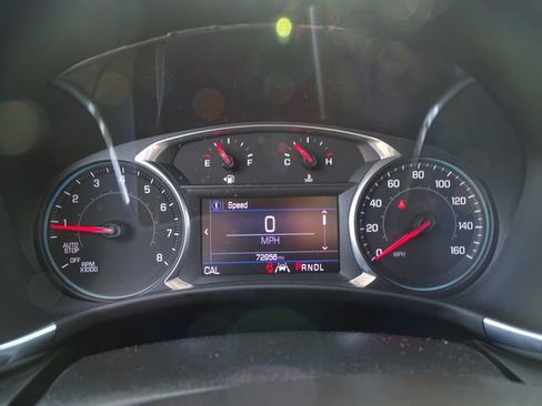 Used 2020 Chevrolet Equinox LT w/ Midnight Edition image 12