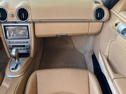 Used 2005 Porsche Boxster S image 27