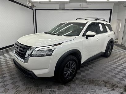 Used 2022 Nissan Pathfinder SV