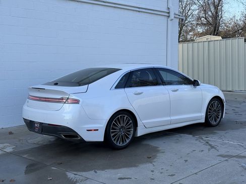 Used 2014 Lincoln MKZ 4dr Sdn AWD image 8