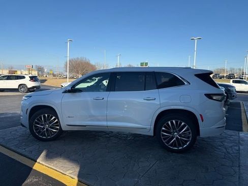New 2026 Buick Enclave Avenir w/ Super Cruise Package image 3