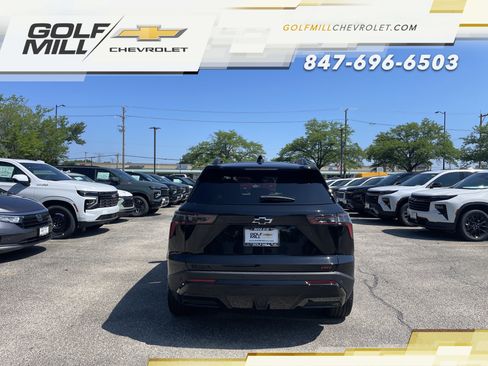 Certified 2026 Chevrolet Equinox RS w/ Convenience Package III FWD image 6