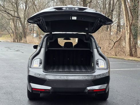 Used 2024 BMW iX xDrive50 w/ Premium Package image 68