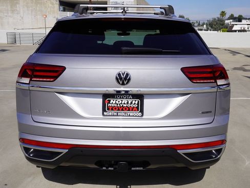 Used 2023 Volkswagen Atlas Cross Sport SEL image 6
