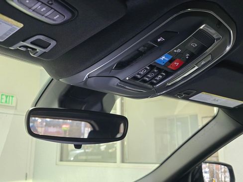 Used 2024 Jeep Grand Cherokee Limited 4xe AWD/4WD image 17