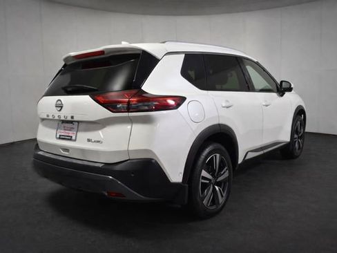 Used 2023 Nissan Rogue SL w/ SL Premium Package AWD/4WD image 4