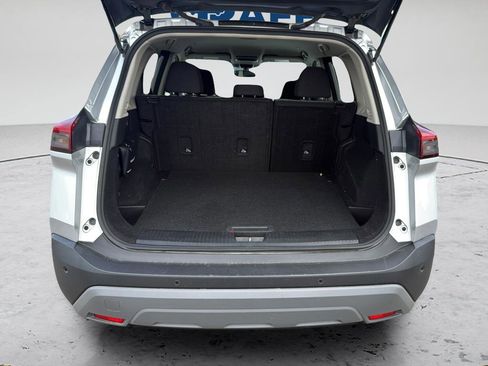 Used 2023 Nissan Rogue SV FWD image 26