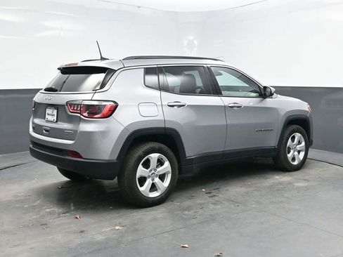 Used 2020 Jeep Compass Latitude w/ Cold Weather Group image 7