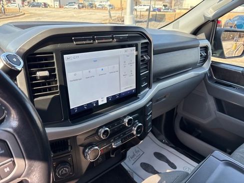 Certified 2022 Ford F150 XLT w/ Equipment Group 302A High image 18