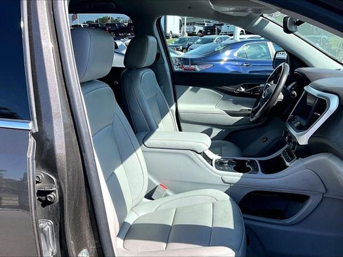 Used 2020 GMC Acadia SLT FWD image 7