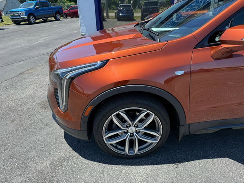 Used 2019 Cadillac XT4 Sport AWD/4WD image 3