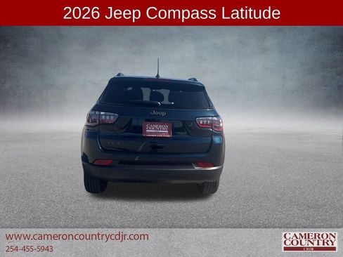 New 2026 Jeep Compass Latitude image 9