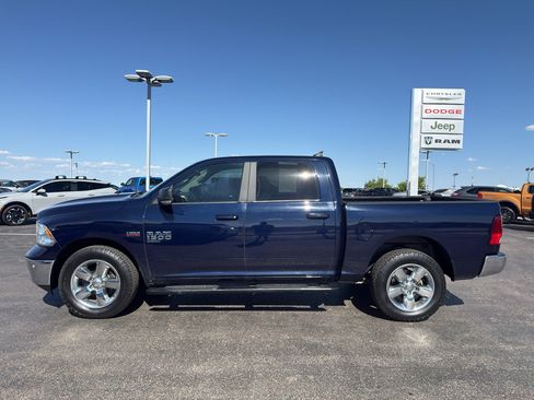 Used 2019 RAM 1500 Big Horn AWD/4WD image 8