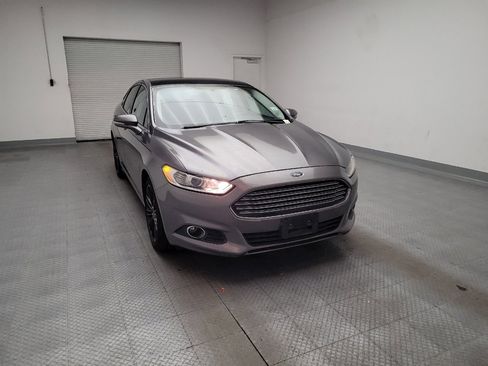 Used 2014 Ford Fusion SE w/ Equipment Group 202A FWD image 14