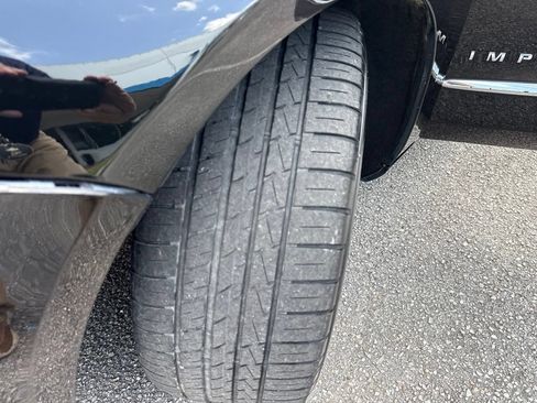 Used 2018 Chevrolet Impala Premier FWD image 39