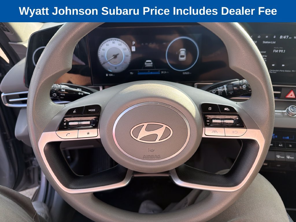 Used 2024 Hyundai Elantra SEL FWD image 25