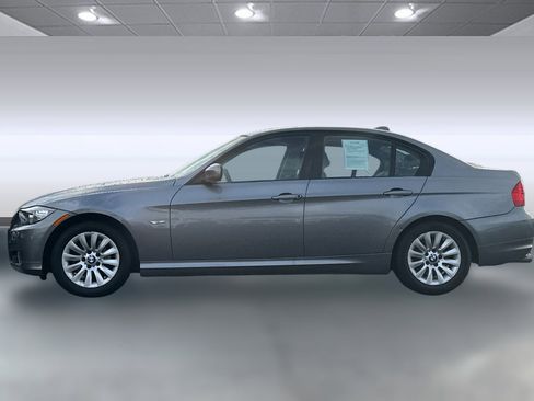 Used 2009 BMW 328i Sedan image 2