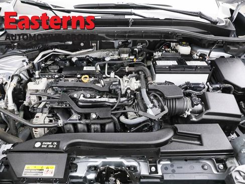 Used 2024 Toyota Corolla Cross LE FWD image 7