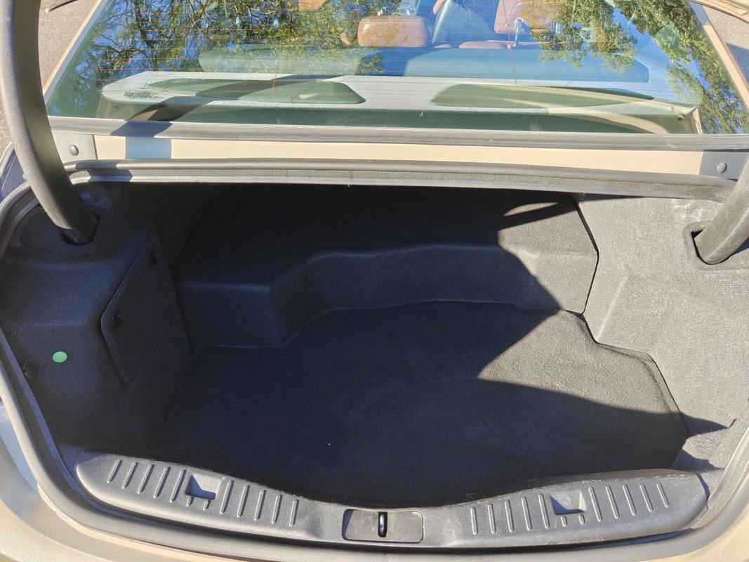 Used 2018 Lincoln MKZ Reserve w/ Technology Package FWD image 12