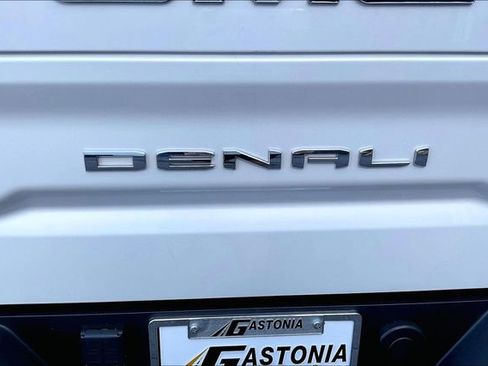 Used 2022 GMC Sierra 1500 Denali image 23