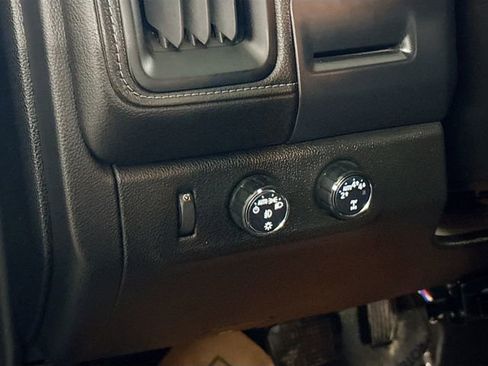 Used 2021 GMC Canyon Elevation w/ High Elevation Package image 11