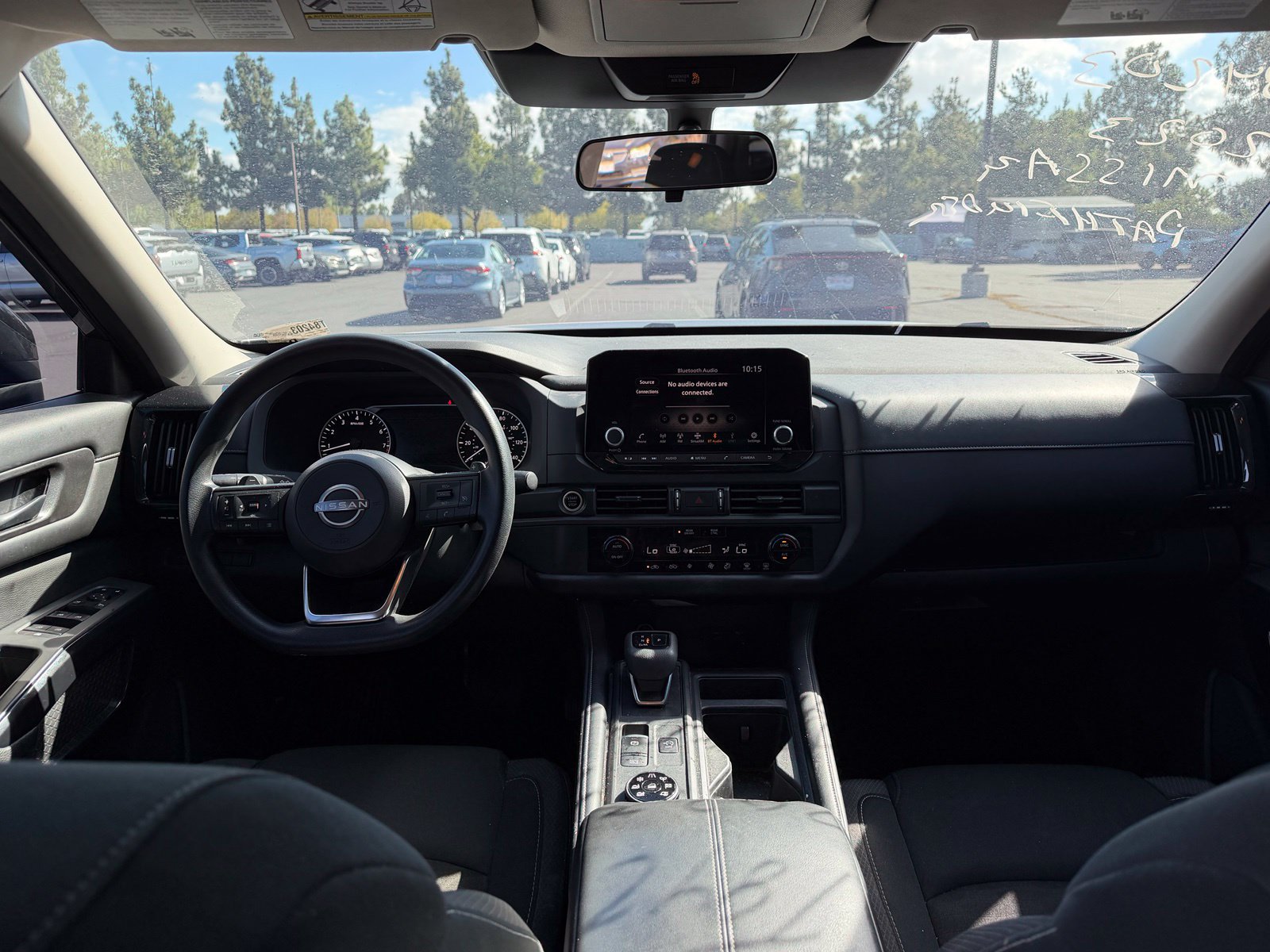 Used 2023 Nissan Pathfinder S AWD/4WD image 4